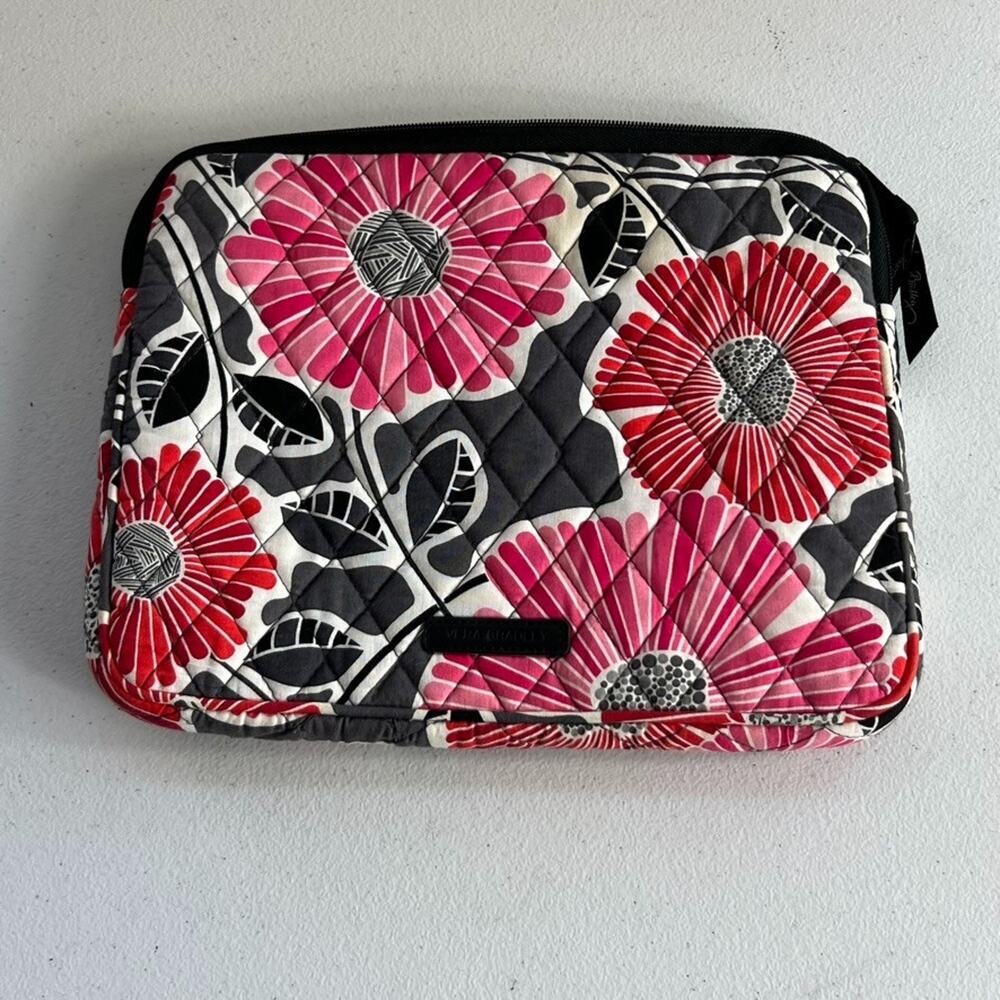 Vera Bradley Laptop Case 11” X 9” Quilted Floral Design Black and Pink